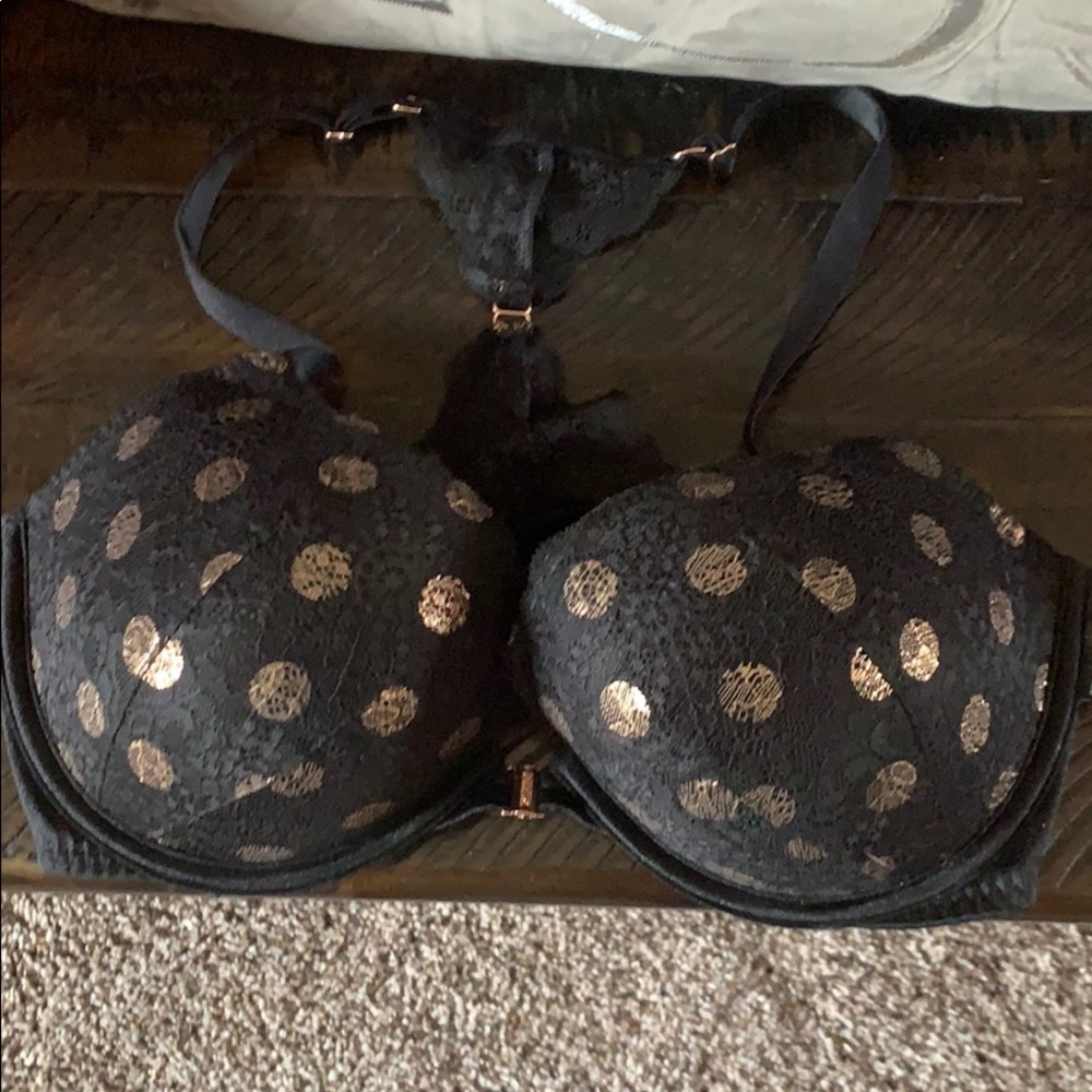 Pink Razorback bra- never worn